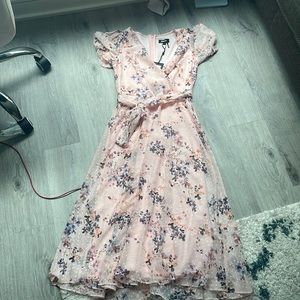 NWT DKNY floral dress